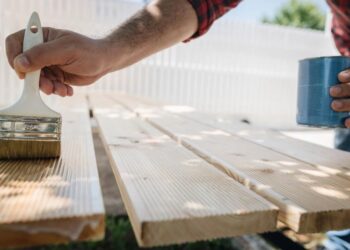 Exterior Wood Stain | McCoy's Building Supply